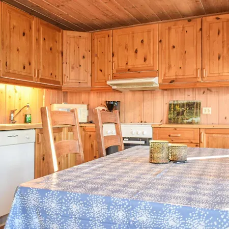 Lovely In With House Sea View