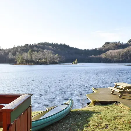 Pet Friendly In Ferienhaus Lyngdal